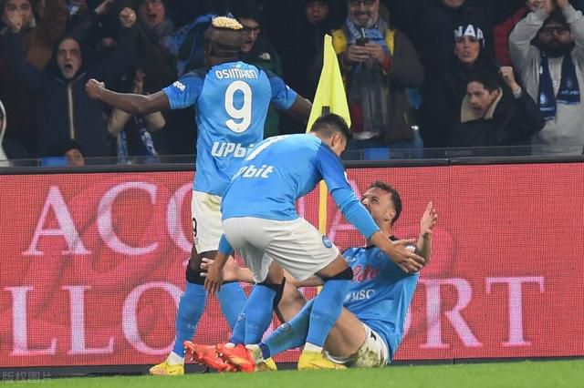 午夜精彩视频