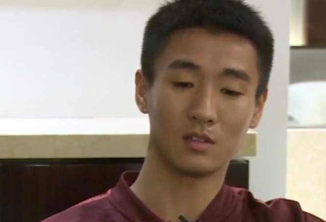 色妞成人