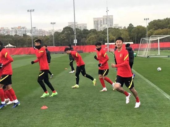 国产成人一区二区三中文