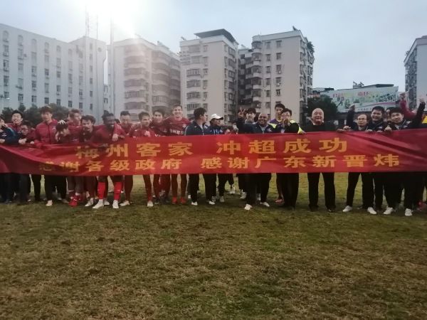 免费看黄色电影