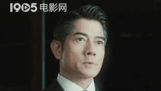 解开岳的丰满奶罩bd